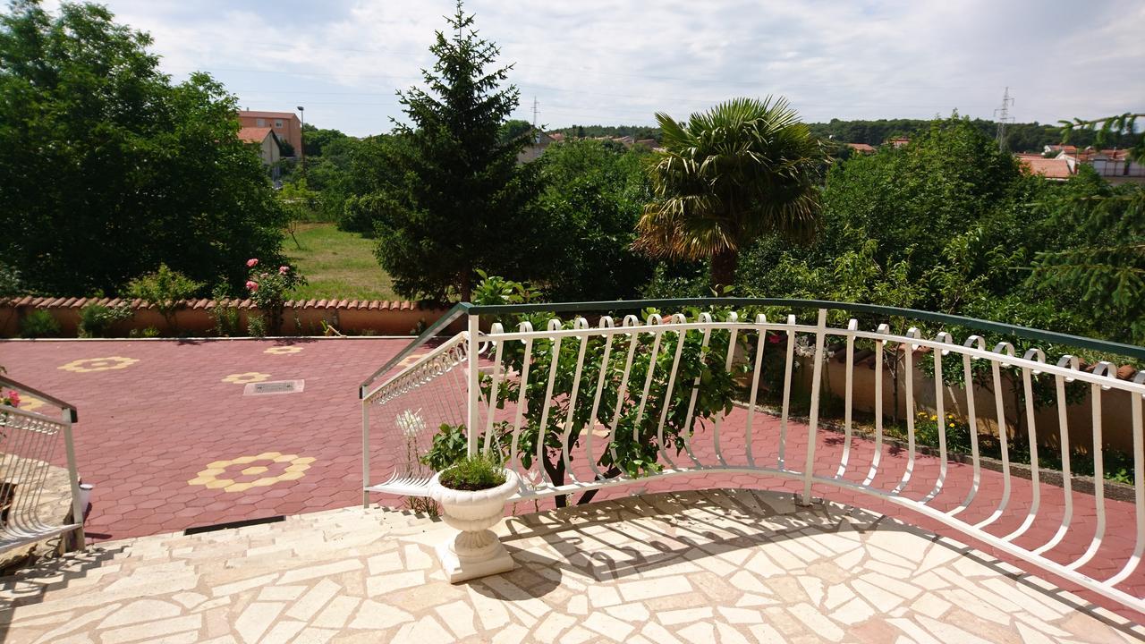 Апартаменти Countryside Family Retreat Шибеник Екстер'єр фото